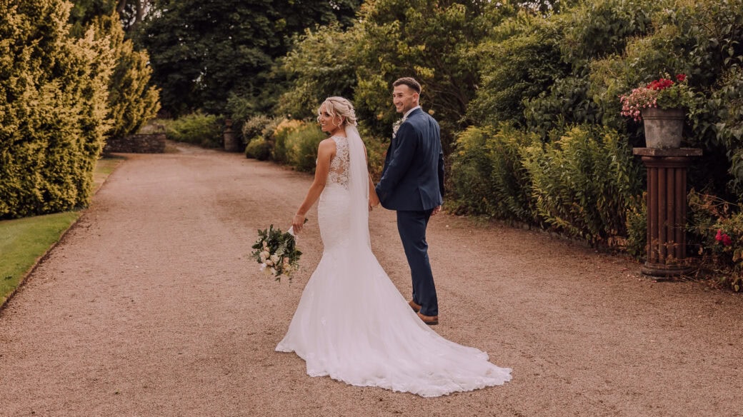 Rhiannon & Adrian’s Real Life Wedding