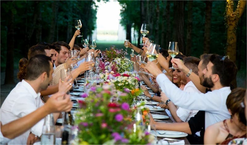 Working the room at your wedding