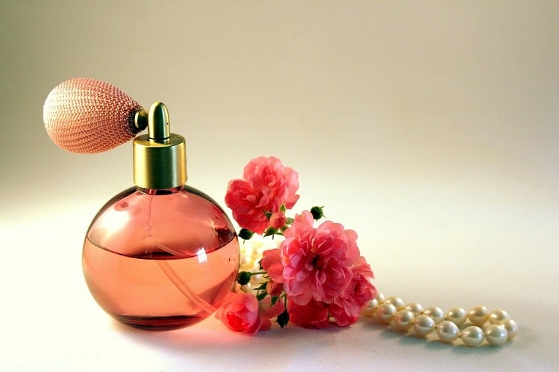 The surprising importance of perfume for your big day